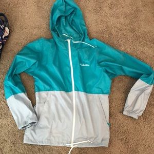 Columbia wind breaker. Excellent condition